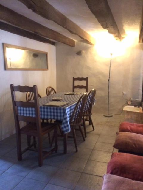 Maison Rouge Gite Vidaillat Extérieur photo